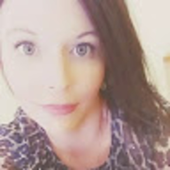 Meet your Posher, Tracy - Picture 1 of 1